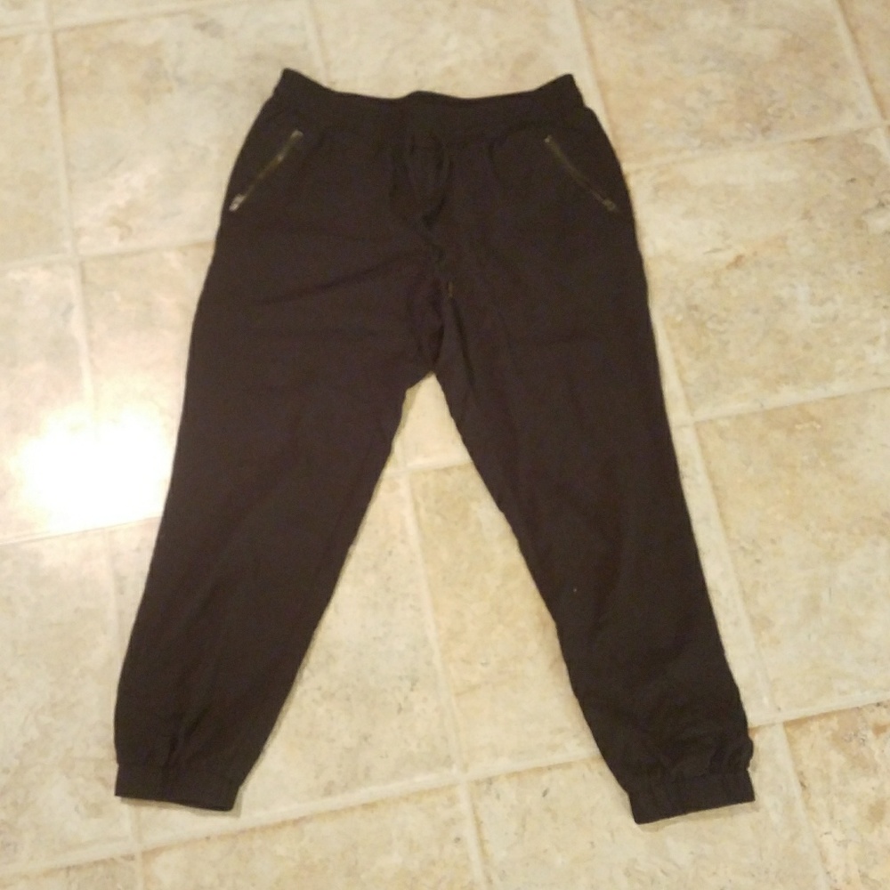 CROPPED PANTS